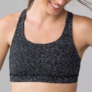 Lululemon Invigorate Bra